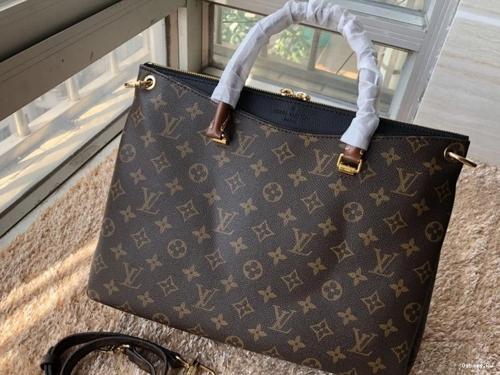 Louis PALLAS Vuitton 0501